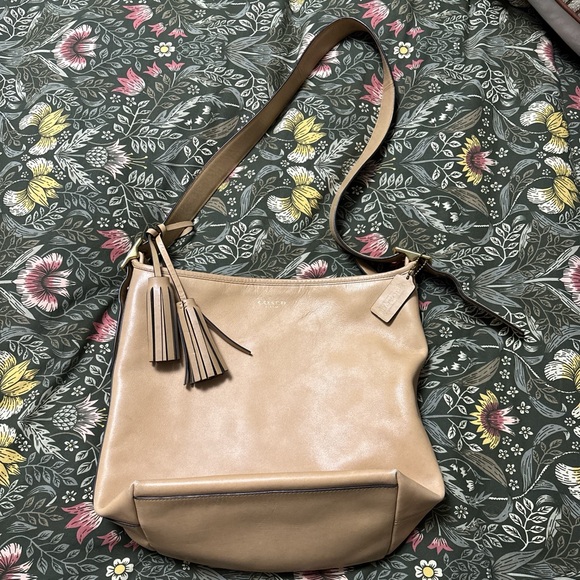 Coach cream leather shoulder bag - Picture 1 of 5